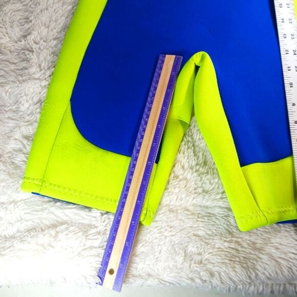 Wavelength Vibrant Blue/Yellow Wet Suit Rash Guard Spring Suit XS Unisex........ - Picture 6 of 10
